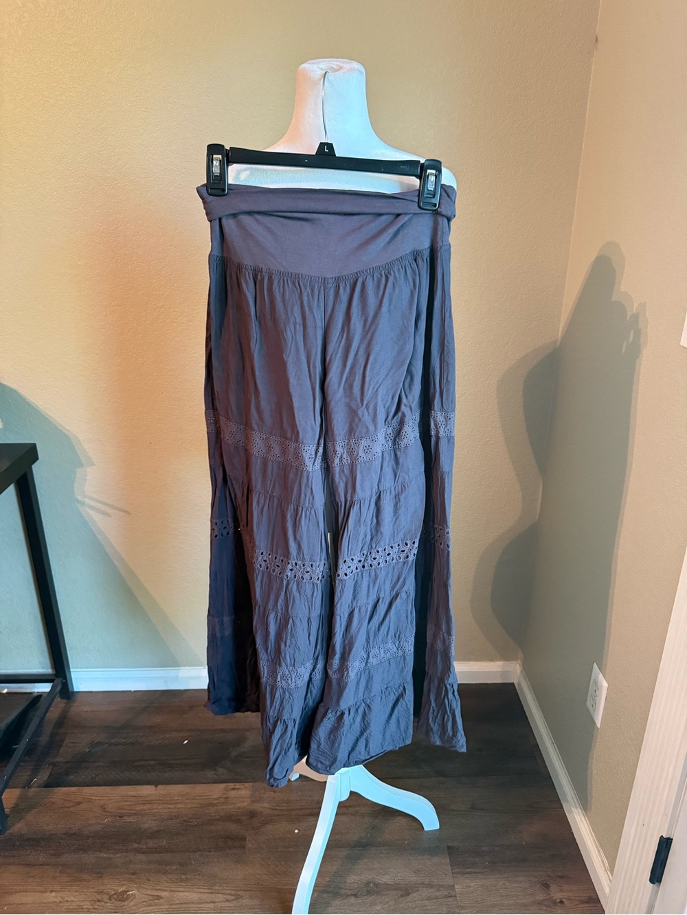 Cienna Flowy Women's wide leg pants in Slate Gray